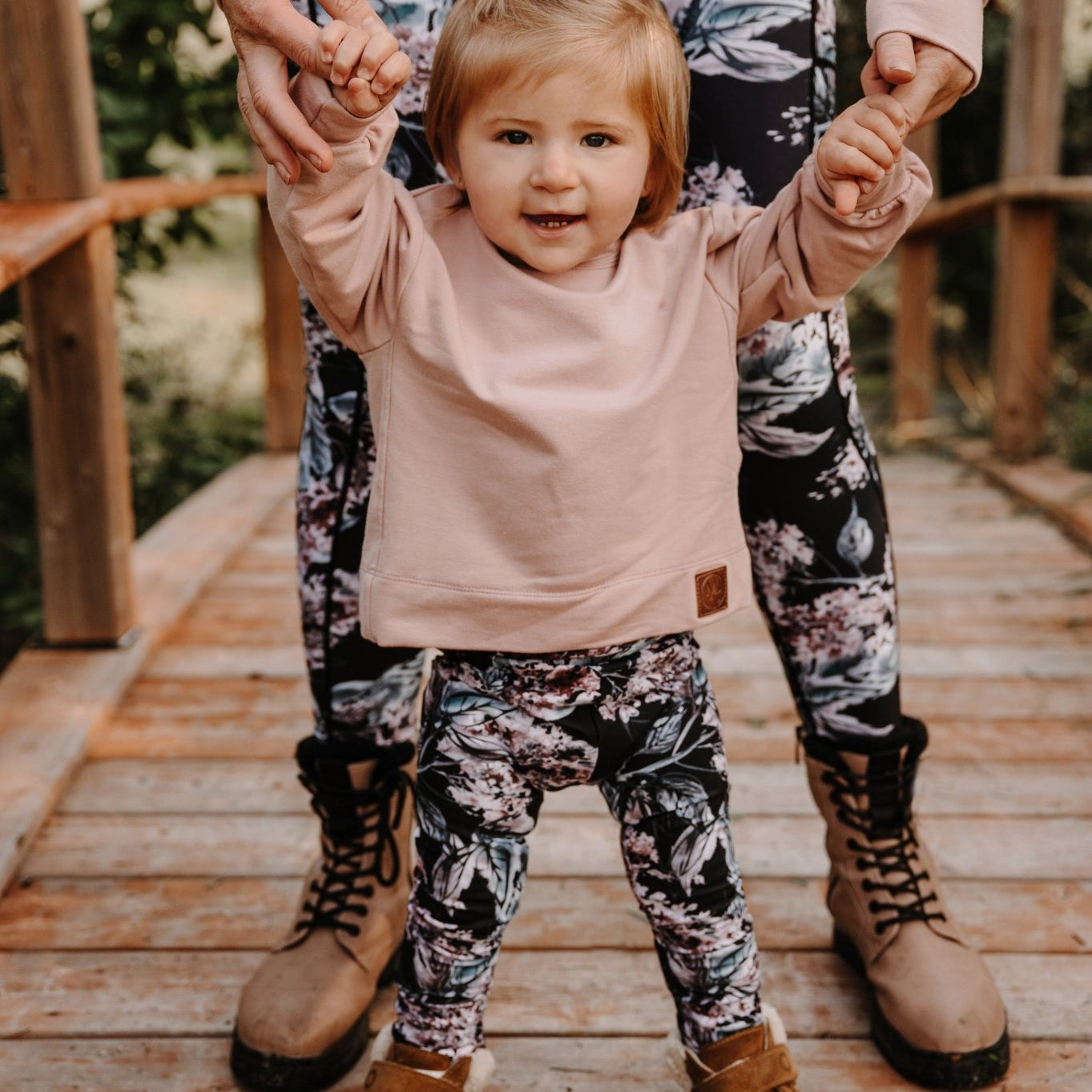 Les vêtements MomMe, un allié du développement actif des tout-petits - MomMe et Cie Inc.