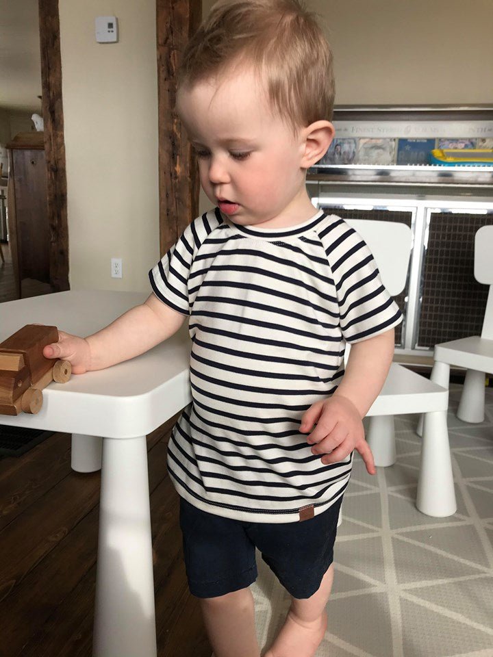 T-shirt manche courte blanc rayé marine - MomMe et Cie Inc.