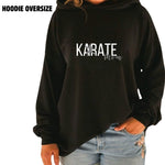 Hoodie oversize manche longue en bambou noir avec bande à la taille pour femme. Karate Mom