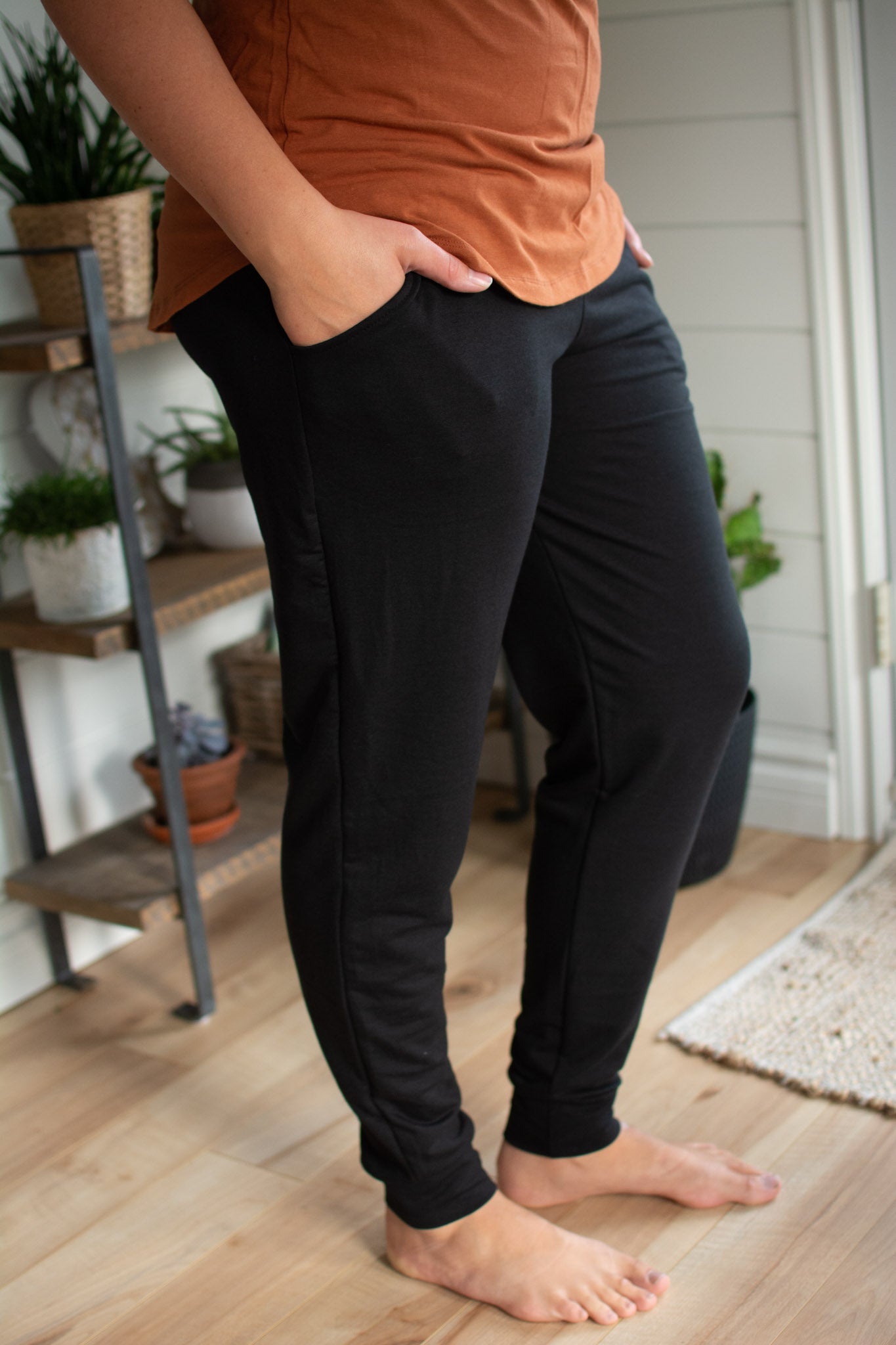 Joggers pour femme noir - MomMe et Cie Inc.