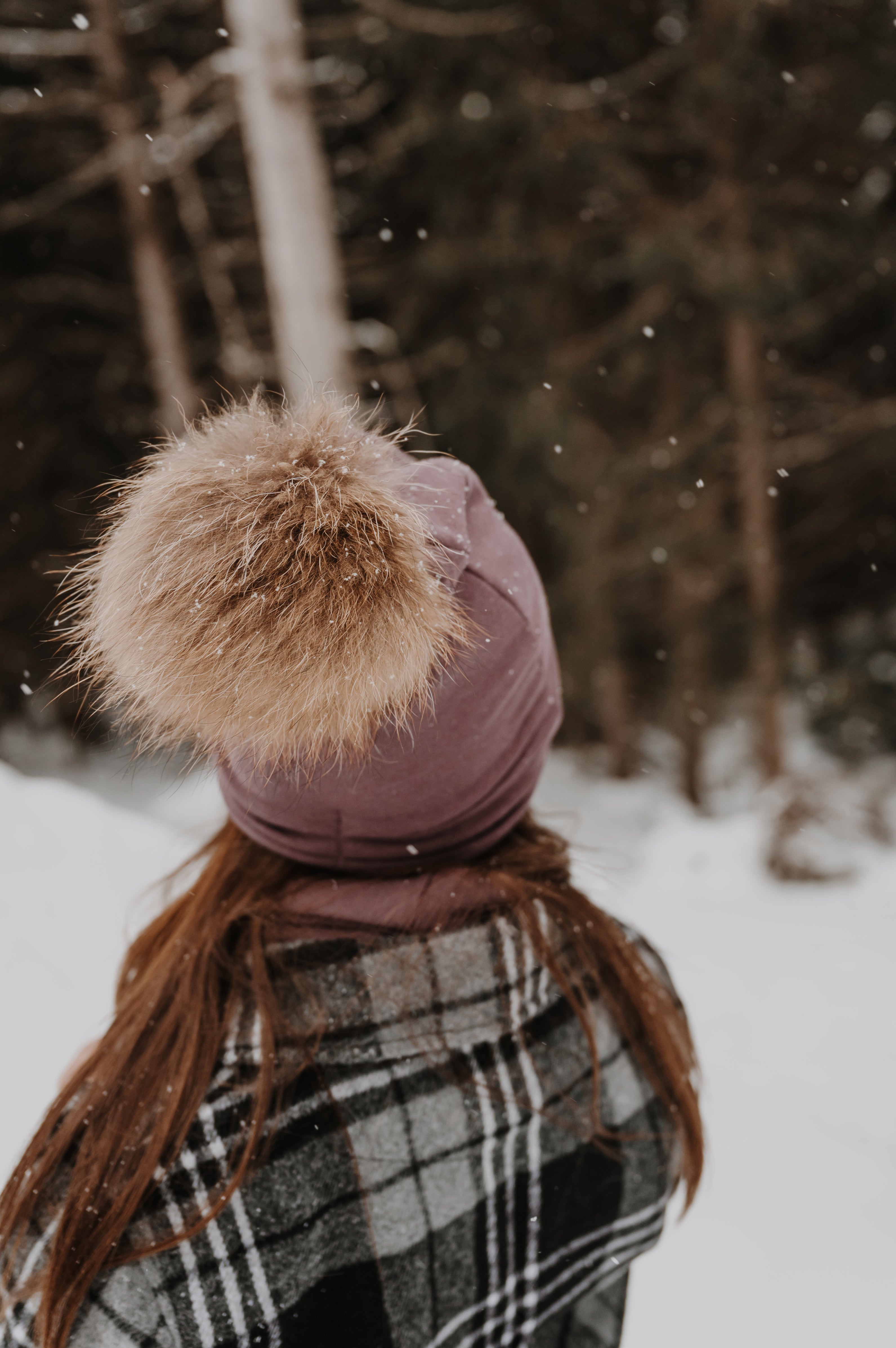 tuque-pompon-enfant-mauve