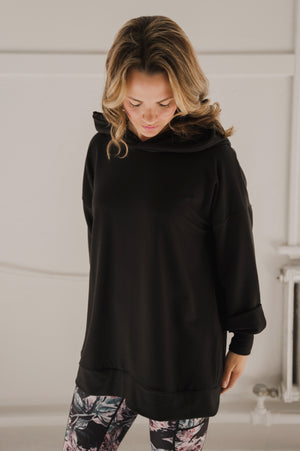 Hoodie oversize manche longue en bambou noir avec bande à la taille pour femme