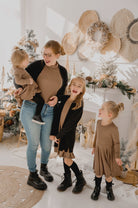 Cardigan Love avec poches pour femme en bambou noir. Idéal aussi pour la maternité - MomMe et Cie Inc.