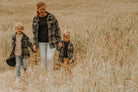 Chemise à carreaux noirs pour enfants avec boutons et poches, 2 à 12 ans. - MomMe et Cie Inc.