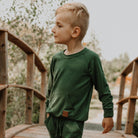 Chandail reglan enfant avec poche vert forêt - MomMe et Cie Inc.