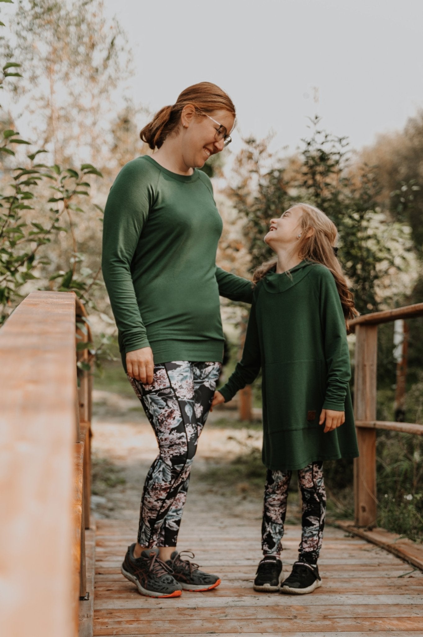 Legging de sport évolutif enfant fleuri - MomMe et Cie Inc.